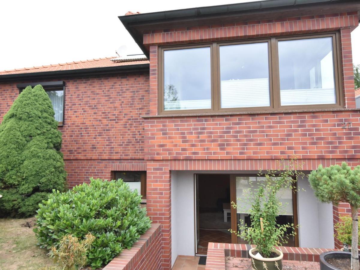 Modern Apartment In Kroepelin With Garden Екстер'єр фото